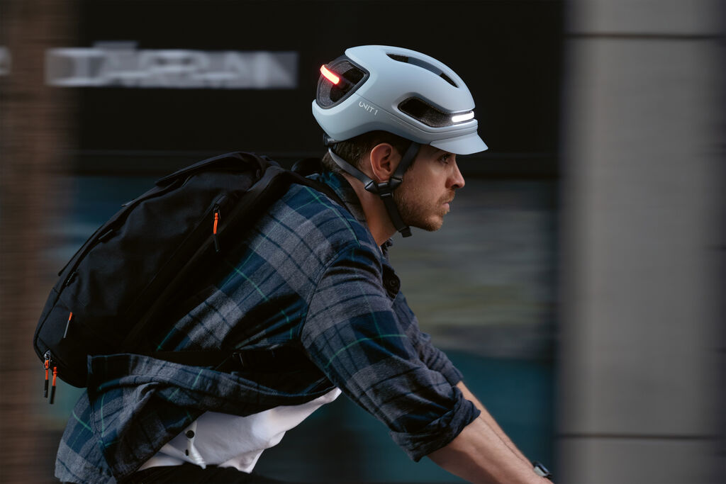 2025 Red Dot Product Design Award，mobility，Smart helmet，