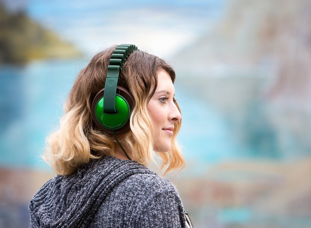 headset，Spring，