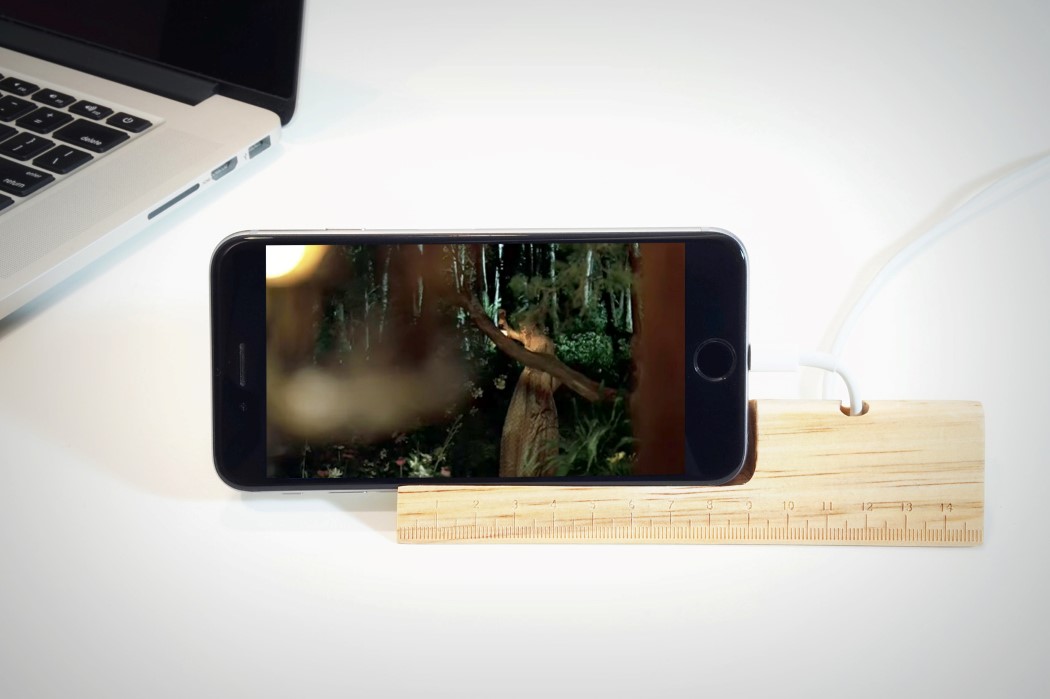 ruler，Mobile phone base，