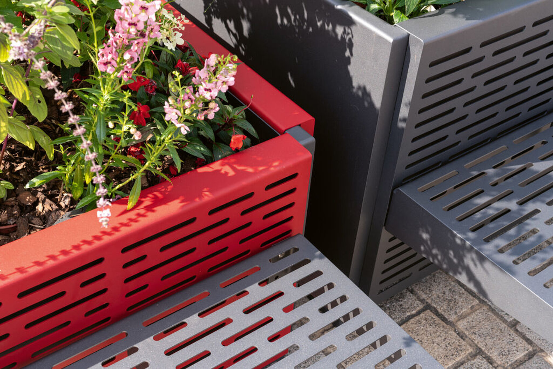 2025 Red Dot Product Design Award，urban design ，Street furniture，