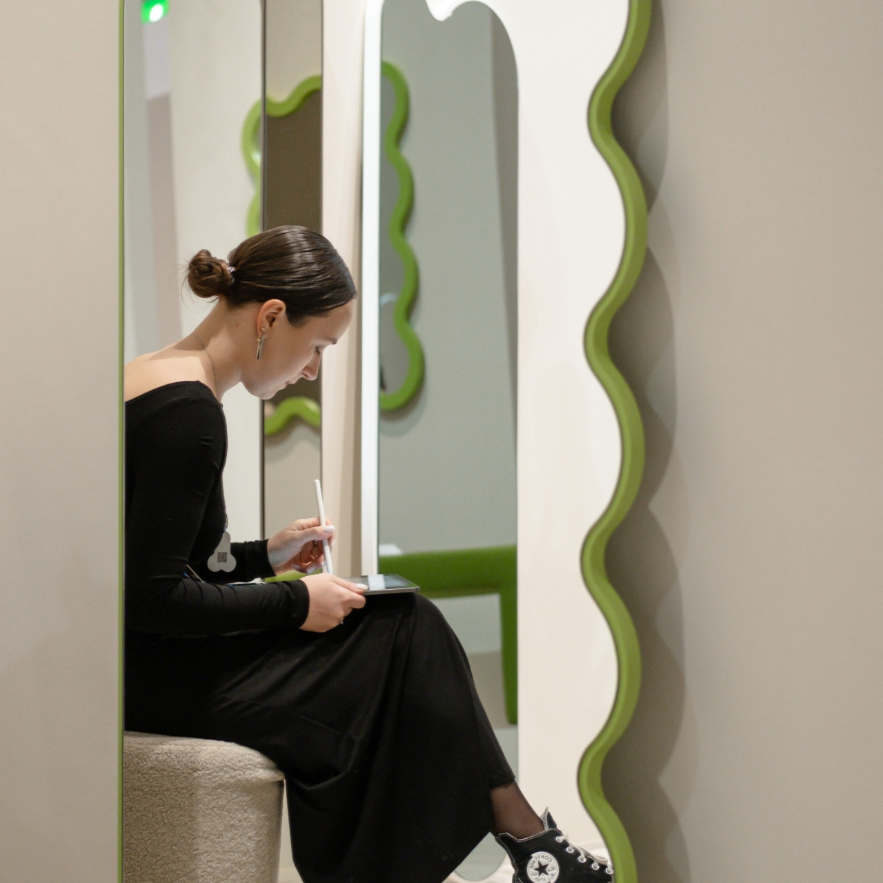 flow curve，wave mirror，Timeless，Reflection Art，mirror，