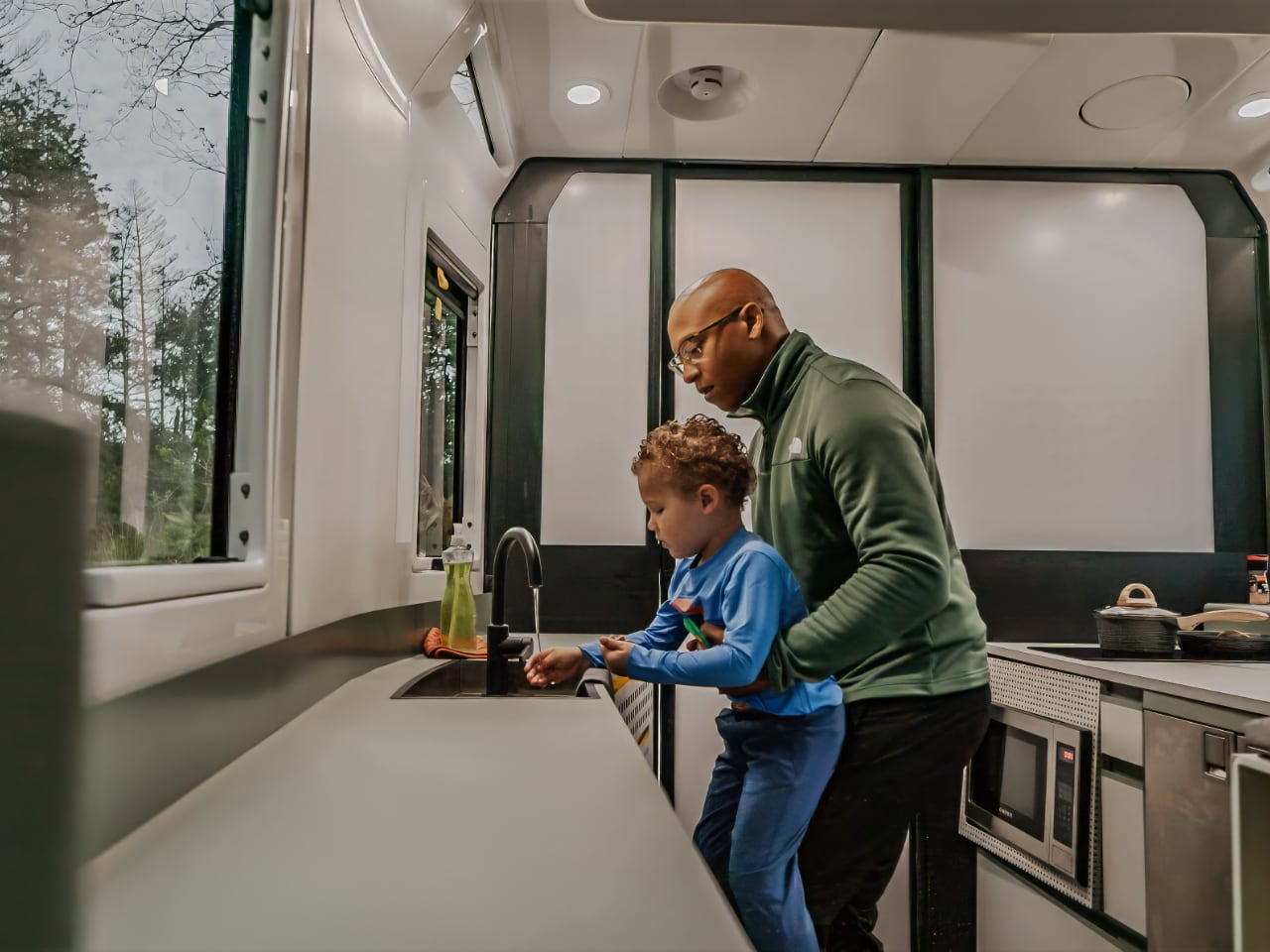 AE. 1，Electric travel trailer，Touring car，vehicle，