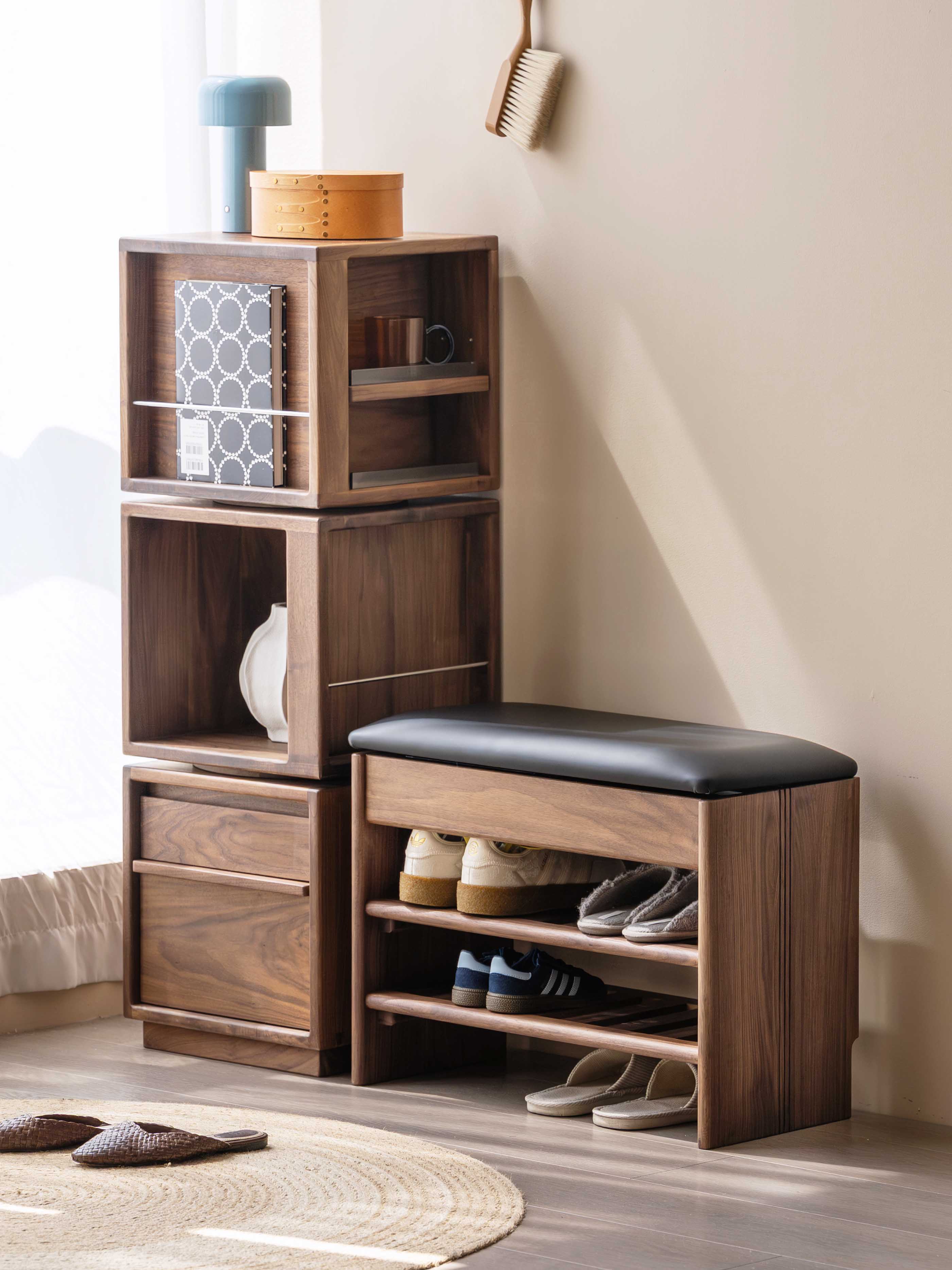 Residential Furniture，Solid wood furniture，Black walnut furniture，Original design，furniture design ，Shoe changing stool，