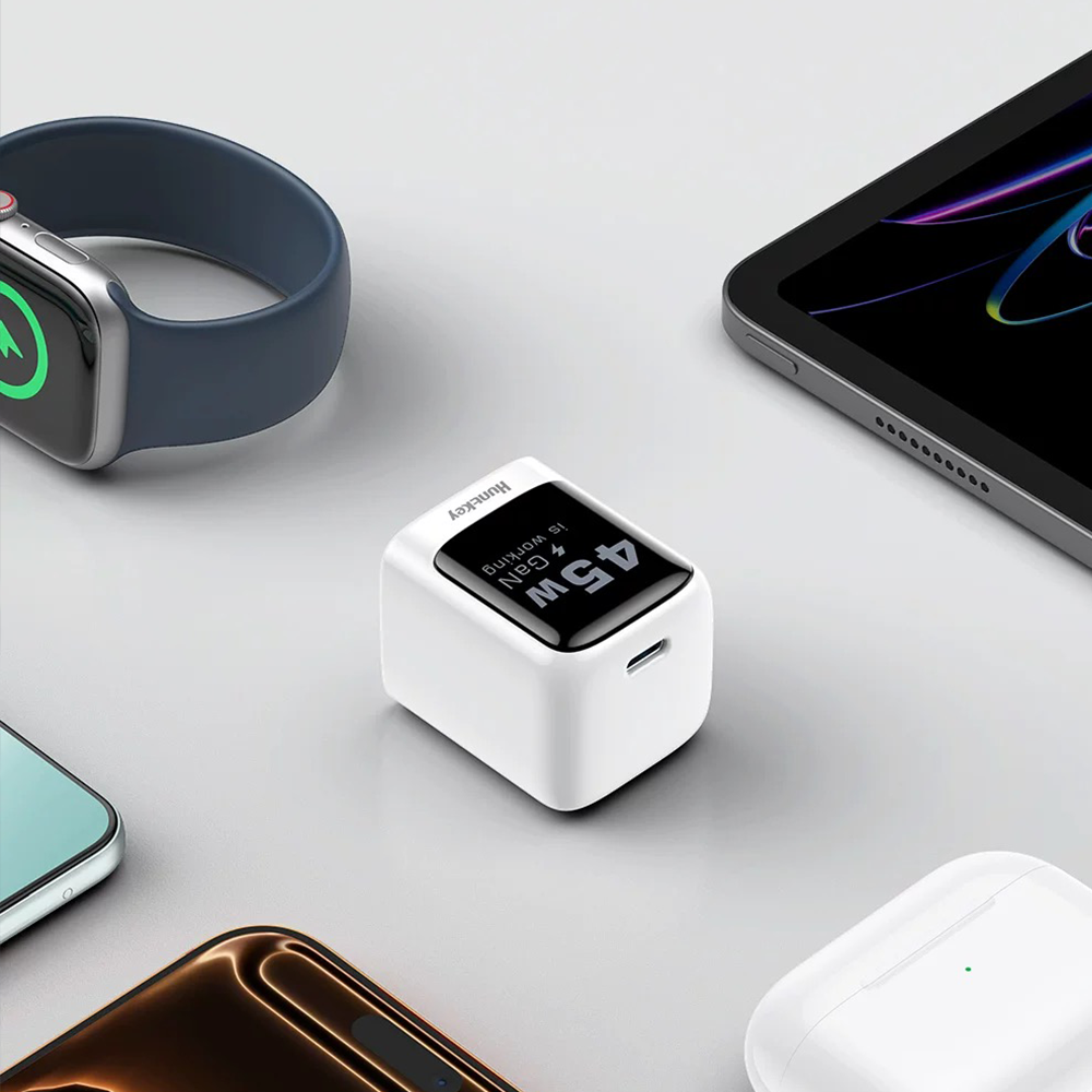 Italian design，industrial design，Hangjia Charger，Charging head design，Potassium nitride fast filling head，Energy Visualization，Design Feeling Good，Good things on the table，