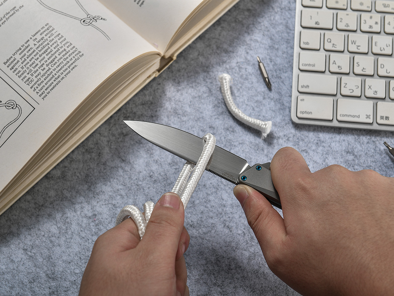 Aion Folding，tool，Titanium Zirconium Damascus，Space grade materials，EDC Artwork，