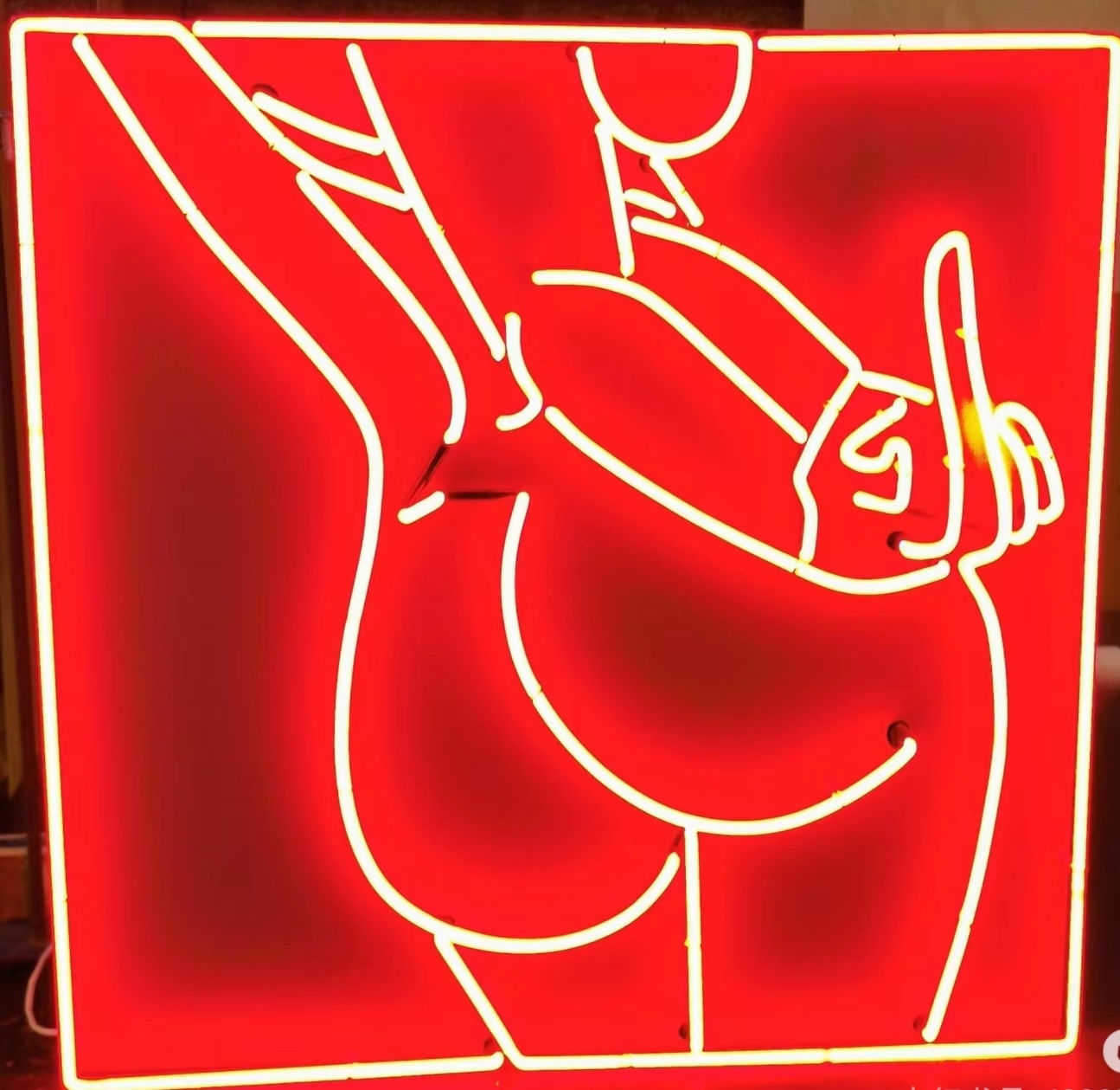 Cyberpunk，American retro style，