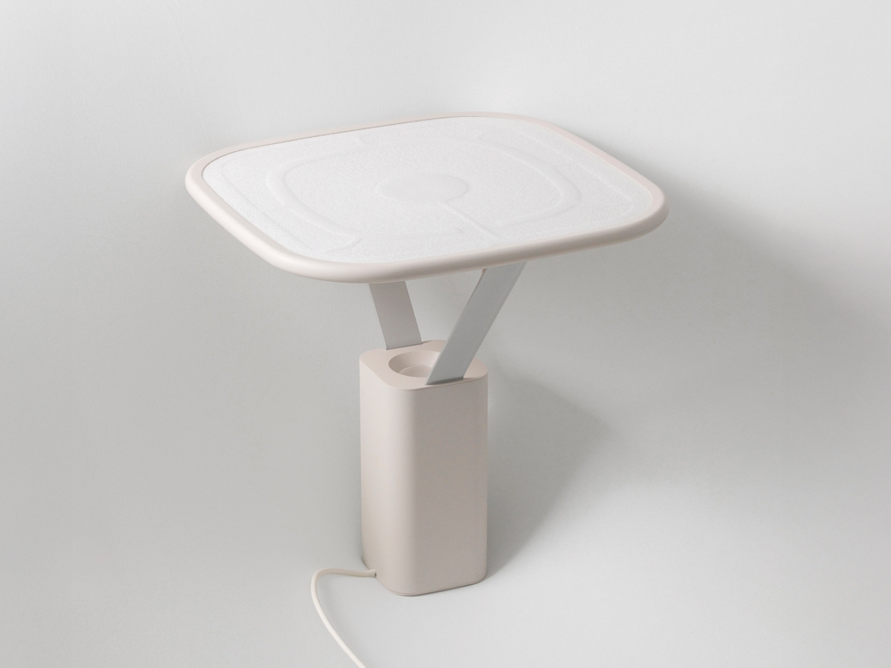 Soft Interfaces，tactile feedback，Interactive Textiles，color change luminescence，Wearable ，