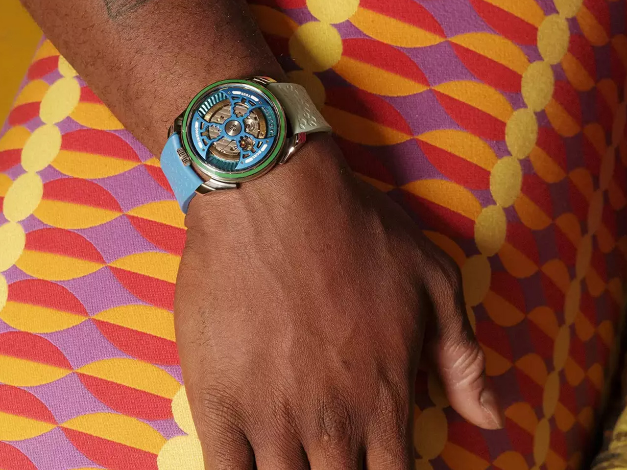 M.A.D.1，MBF，rainbow geometry，Tricolor Strap，Street Art in London，