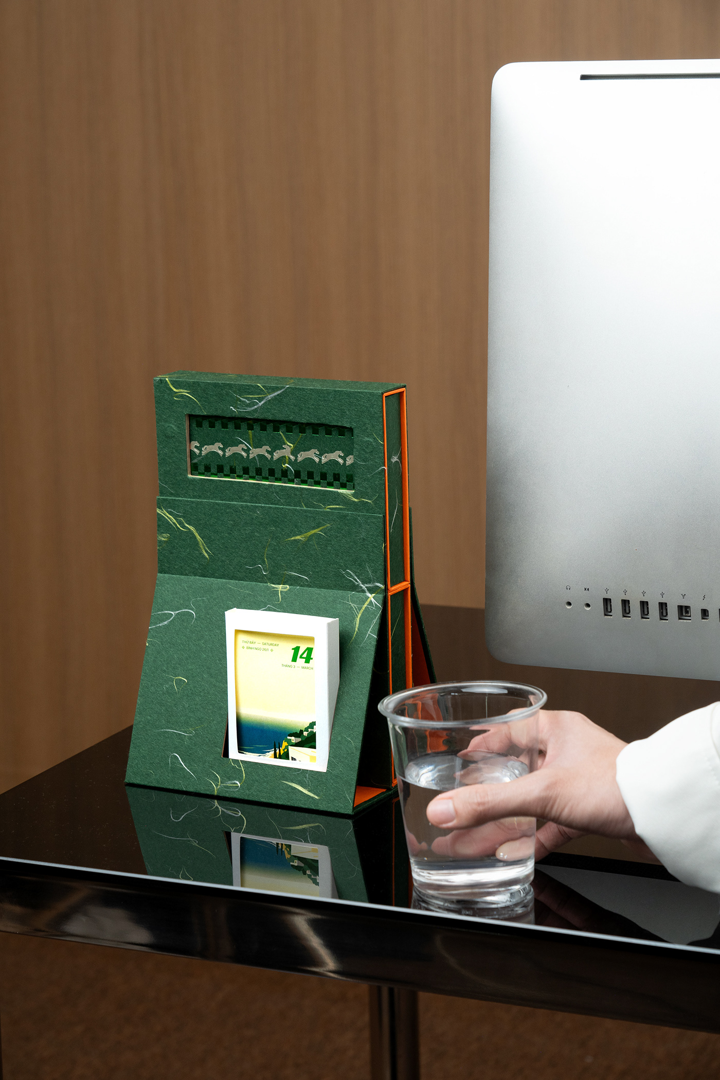 Desktop calendar，lighthouse，Desktop calendar，Ritual sense，lighthouse，Ritual sense，guidance & freedom，guidance & freedom，Spirit Totem，Spirit Totem，