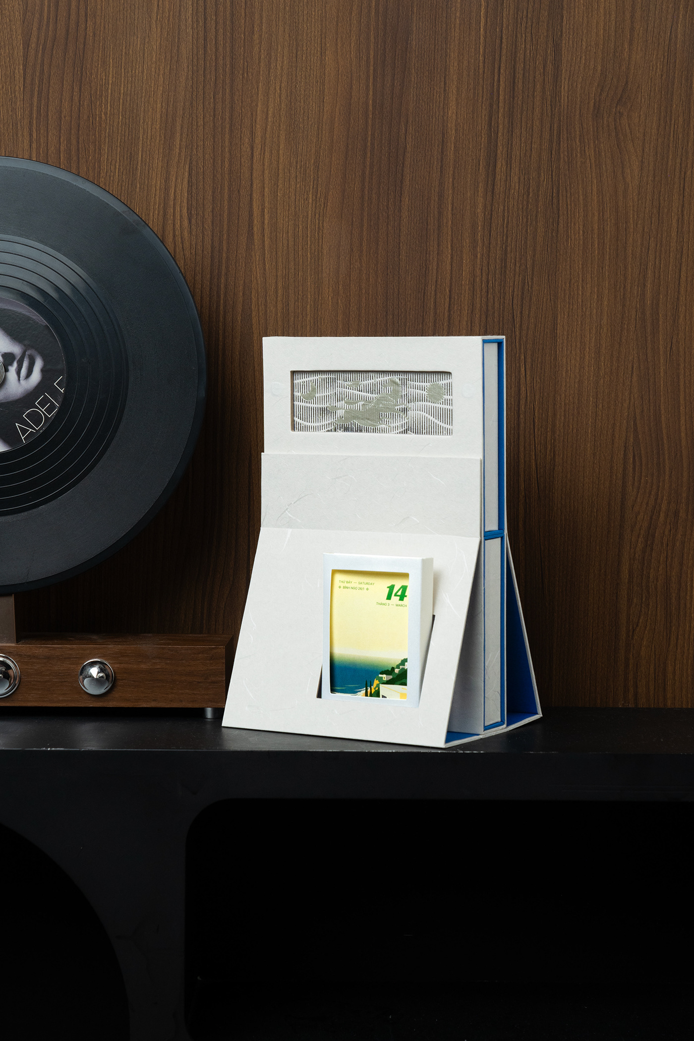 Desktop calendar，lighthouse，Desktop calendar，Ritual sense，lighthouse，Ritual sense，guidance & freedom，guidance & freedom，Spirit Totem，Spirit Totem，