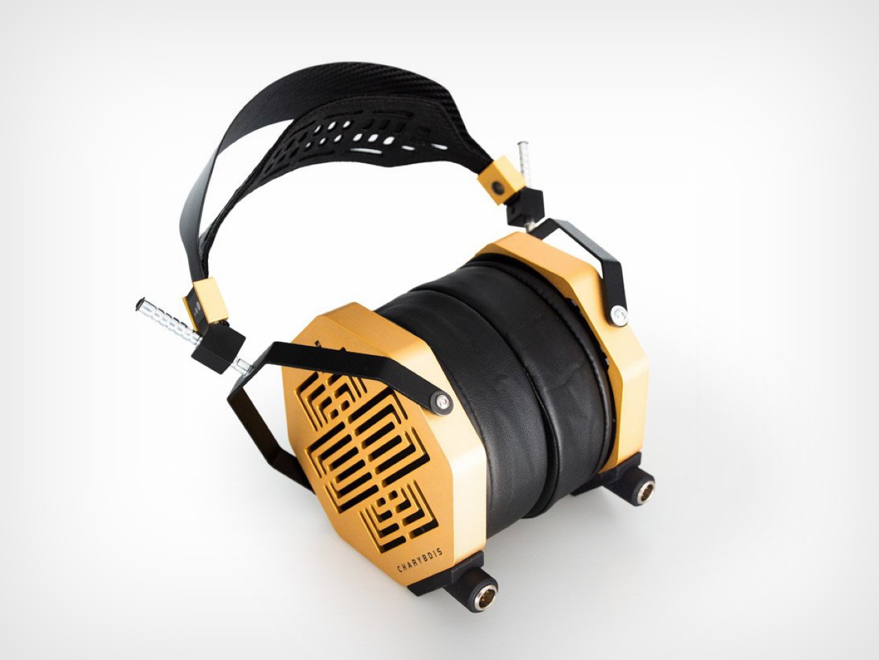 headset，Digital，electronic product，Charybdis Gold，