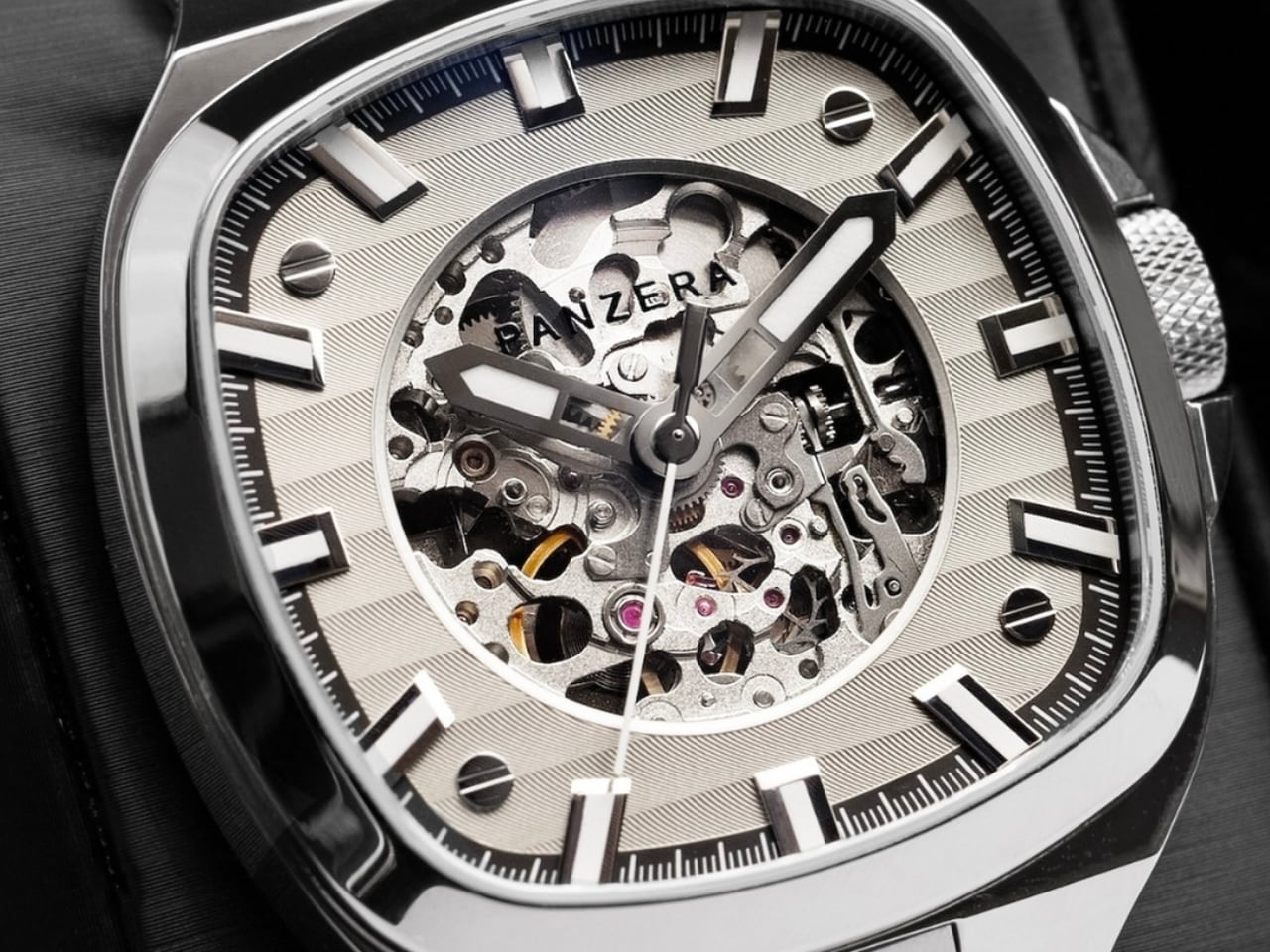 PANZERA Classivo 43，Wrist watch，Wristwatch，Fashion products，