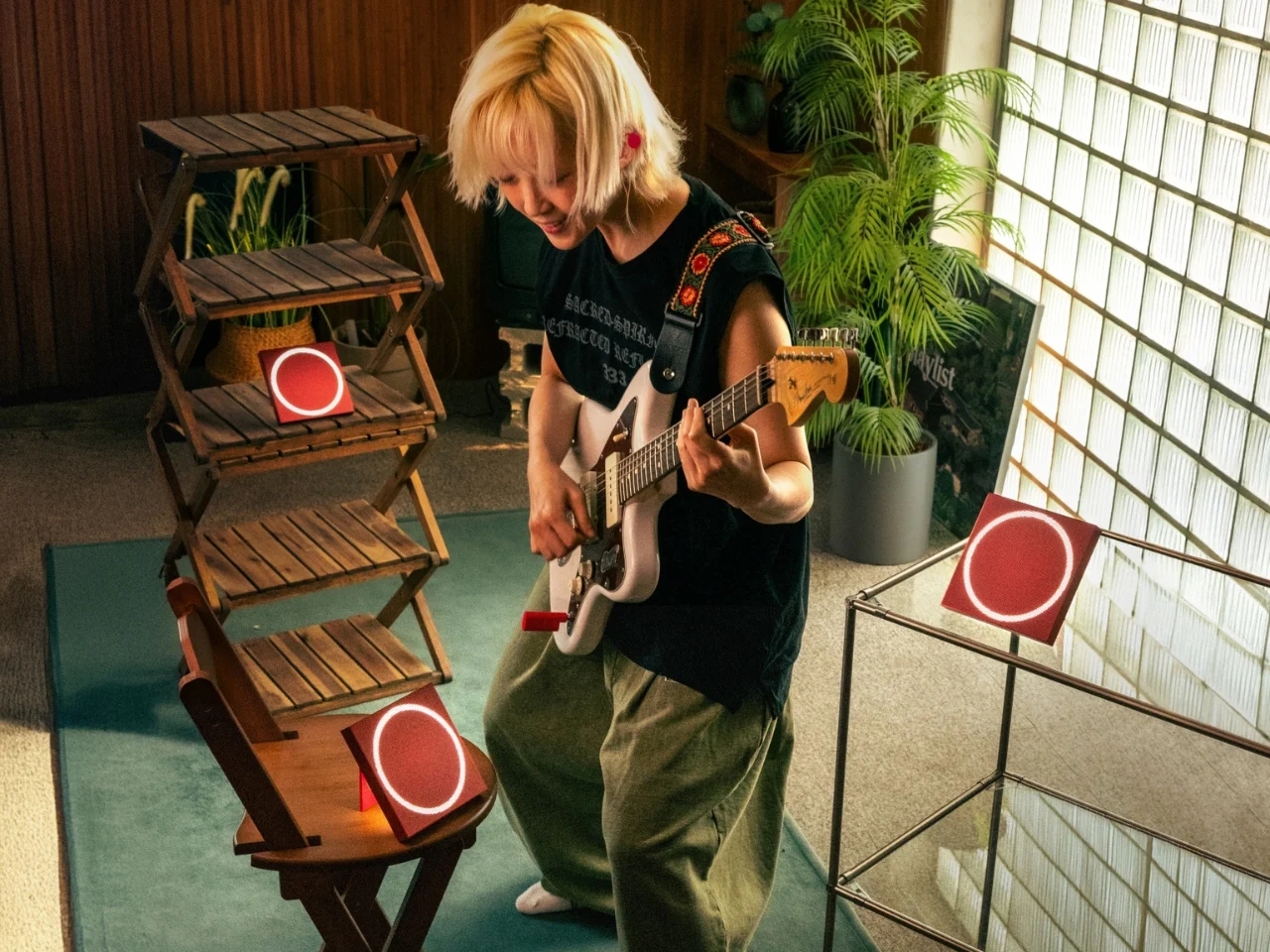 Hotcake，loudspeaker box，Digital，conceptual design，