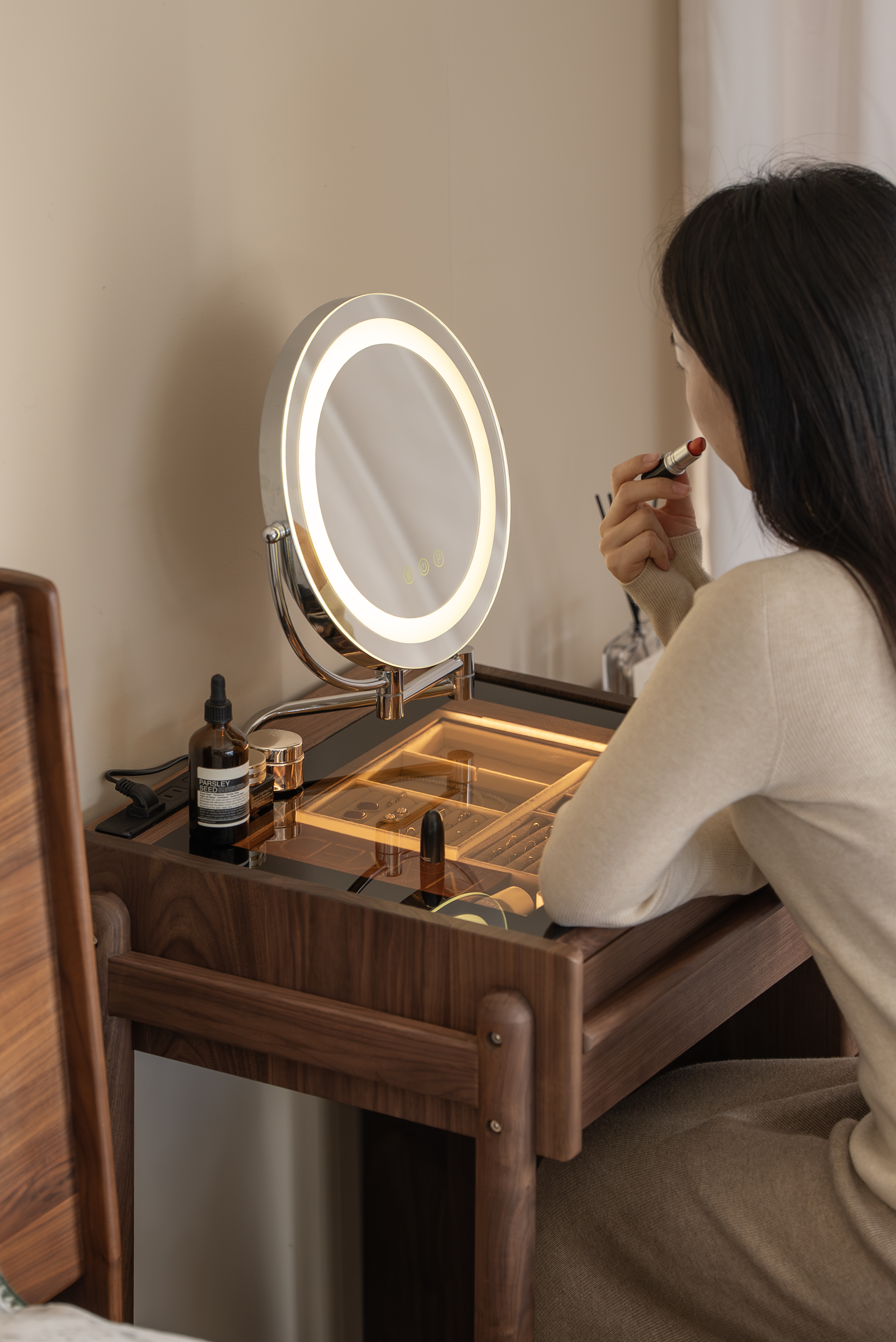 furniture design ，Dresser design，Black walnut furniture，Solid wood furniture，Original design，Residential Furniture，