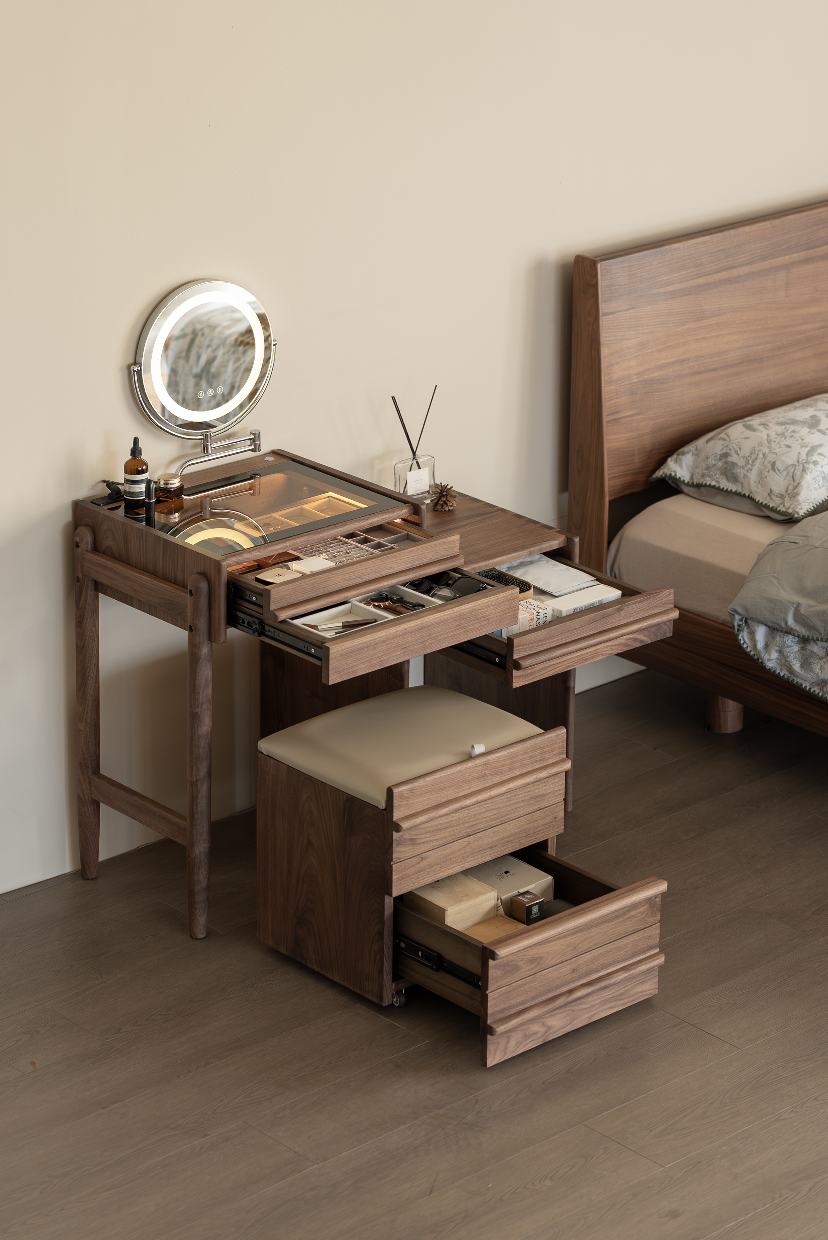 furniture design ，Dresser design，Black walnut furniture，Solid wood furniture，Original design，Residential Furniture，