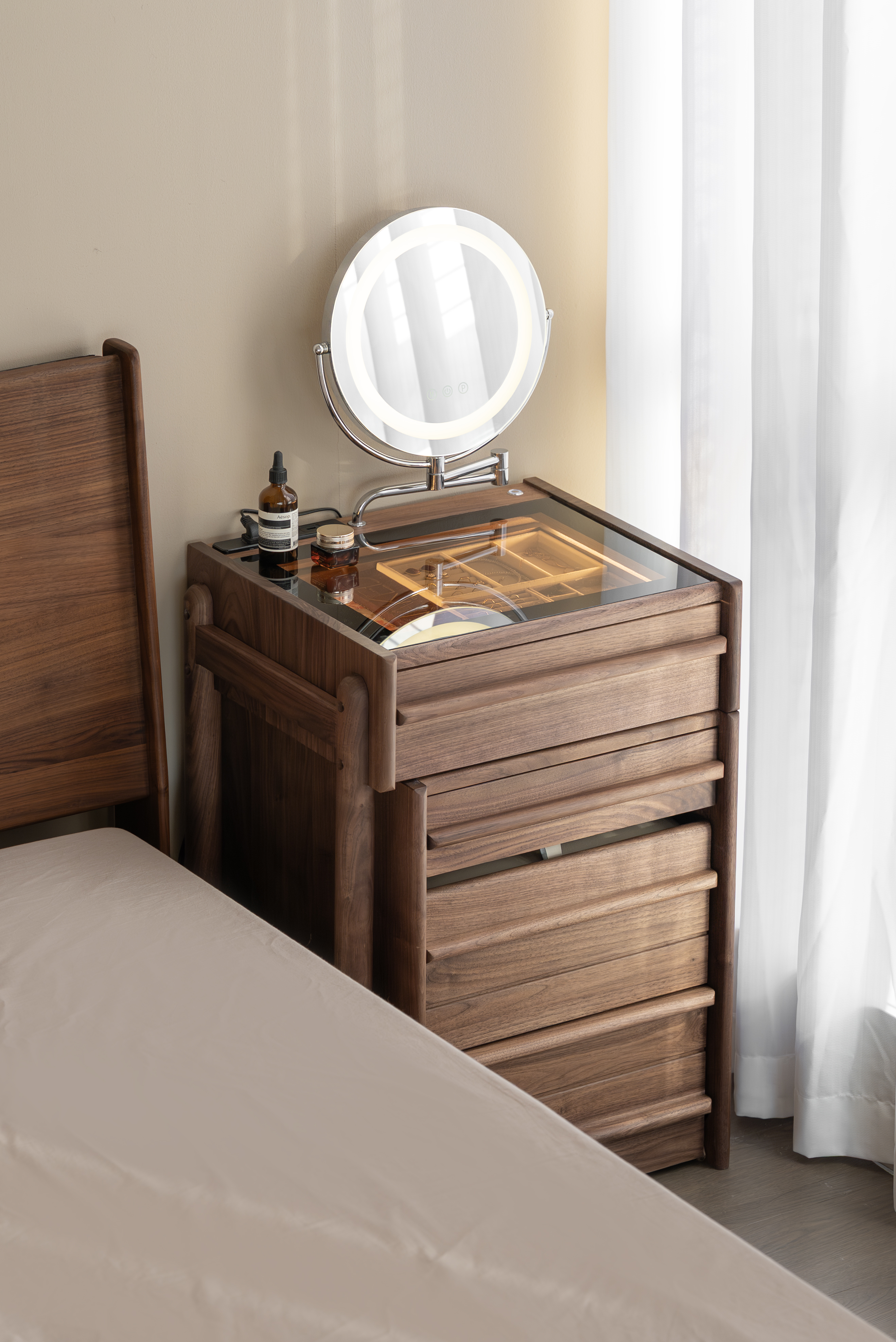 furniture design ，Dresser design，Black walnut furniture，Solid wood furniture，Original design，Residential Furniture，