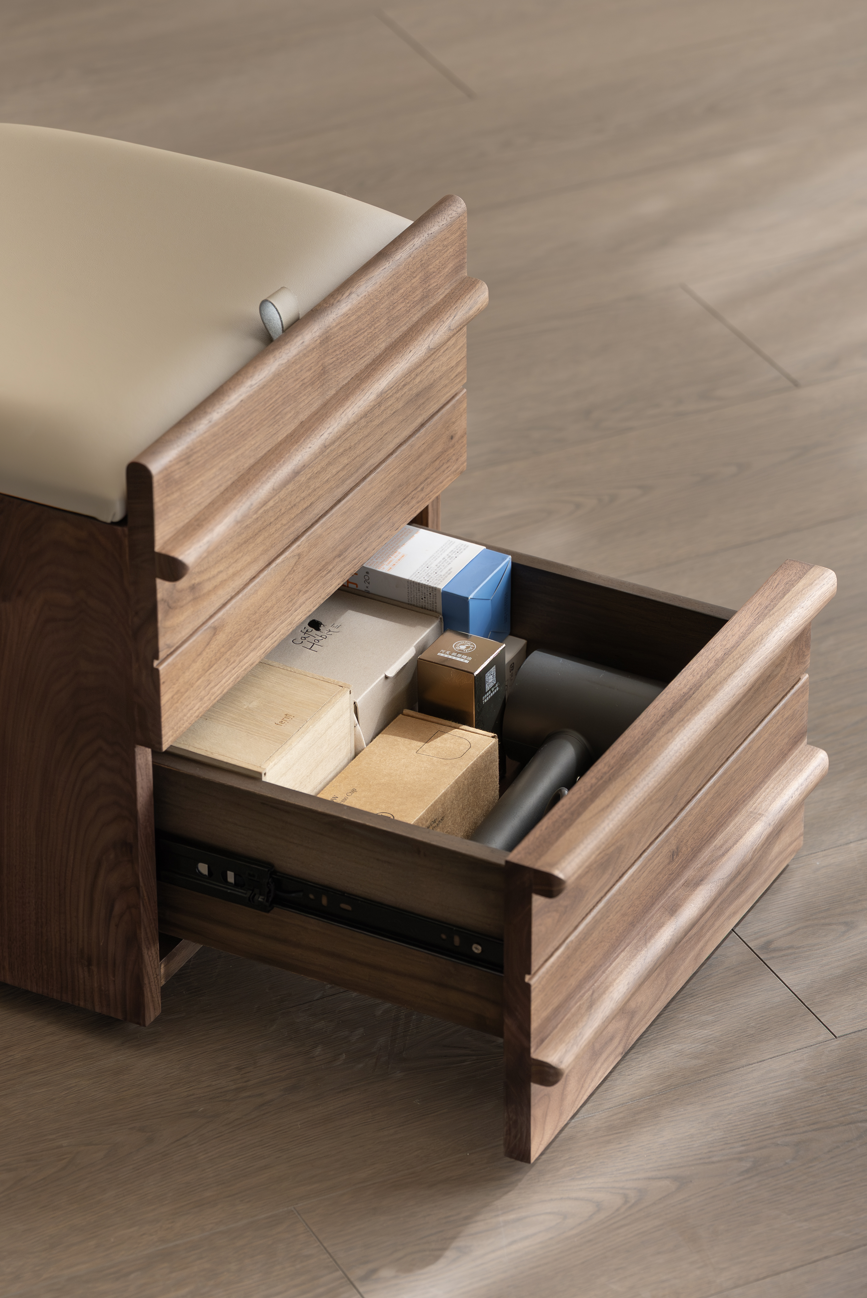 furniture design ，Dresser design，Black walnut furniture，Solid wood furniture，Original design，Residential Furniture，