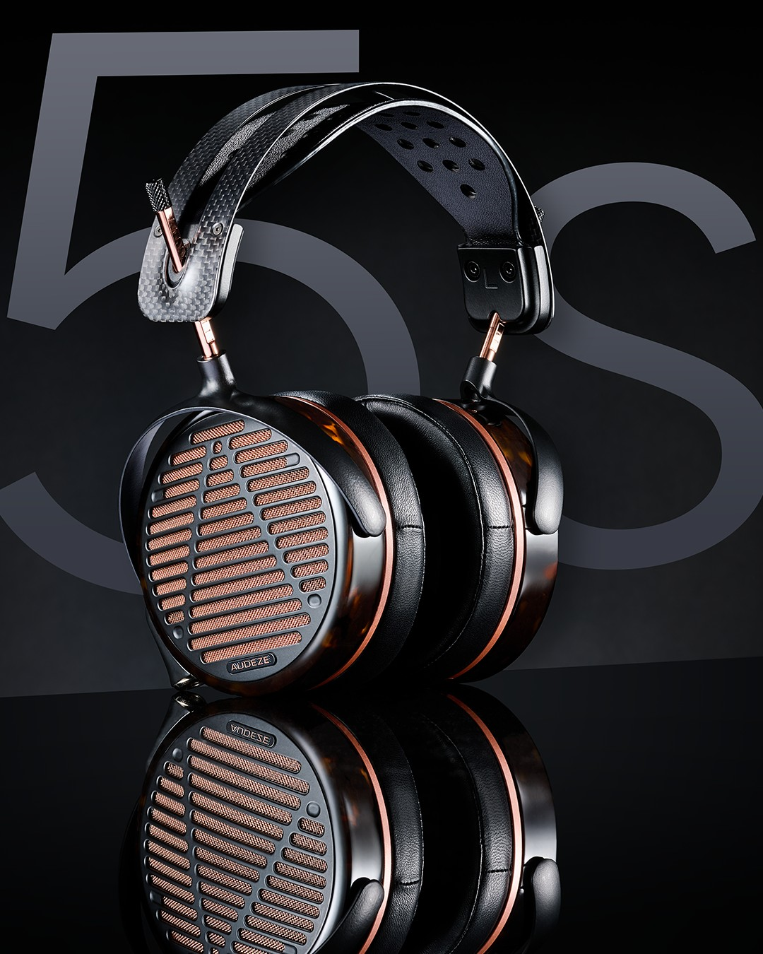 headset，loudspeaker box，