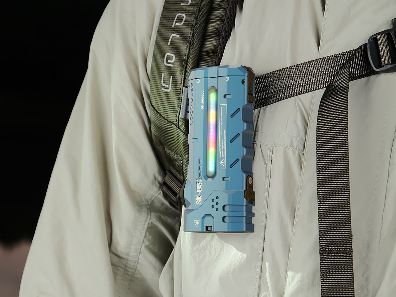 Flashlight，Outdoor equipment，Loop Gear，Lighting tools，