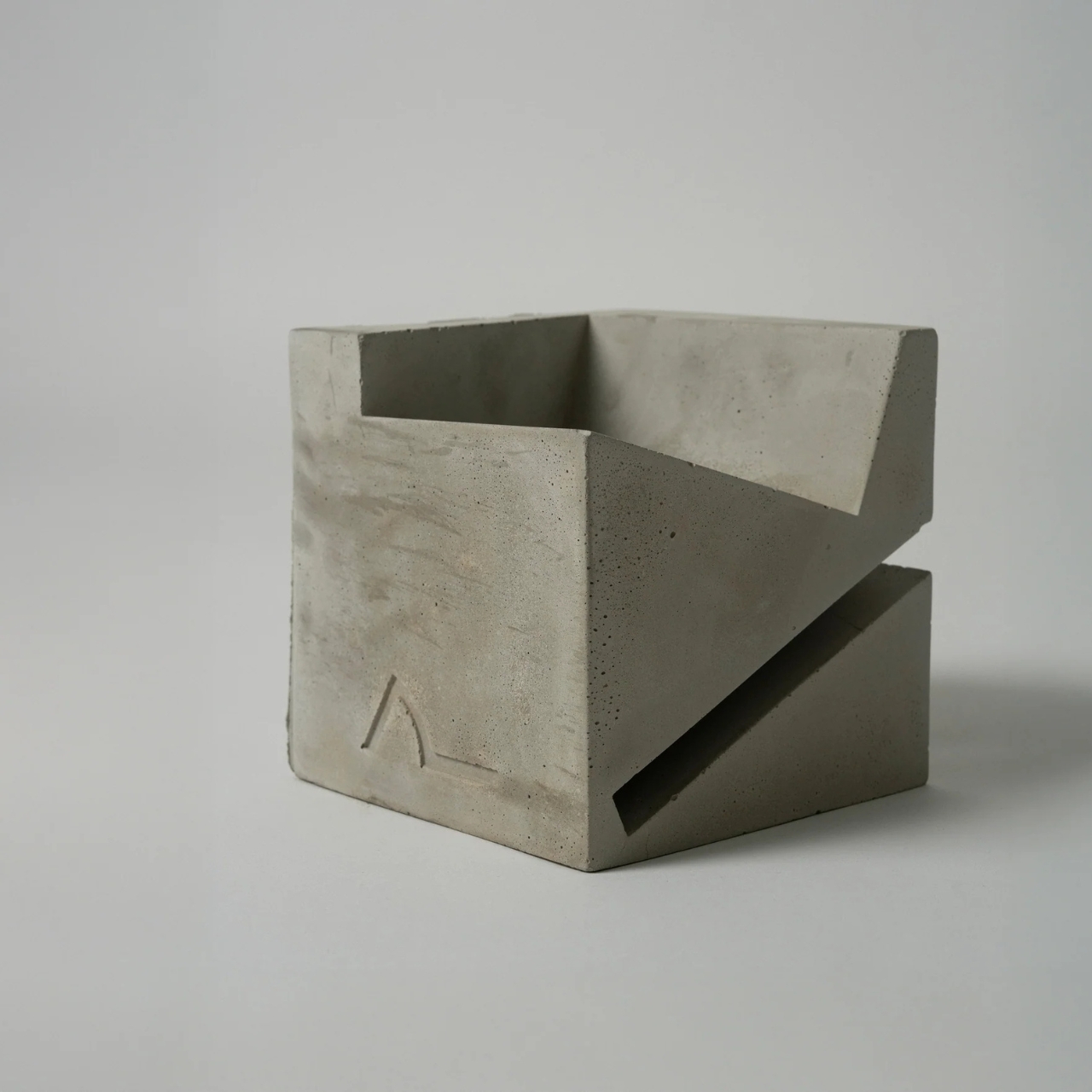 objects for living，Housewear & Furnishings，coat hanger，originality，