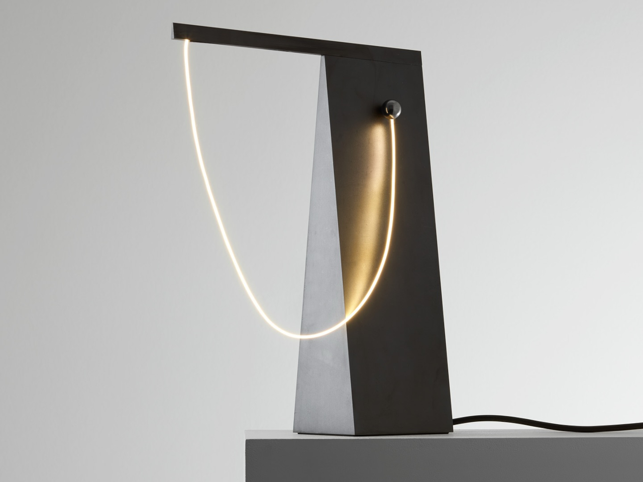 Tangent，Interactive Luminaires，Lighting tools，furniture，
