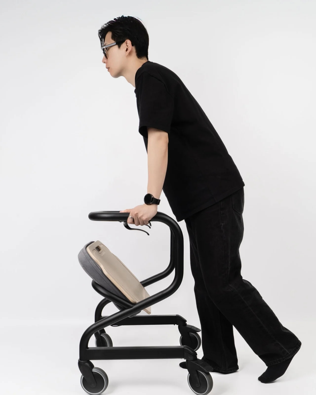 Roll Walker，Walking aid，medical apparatus and instruments，Medical tools，