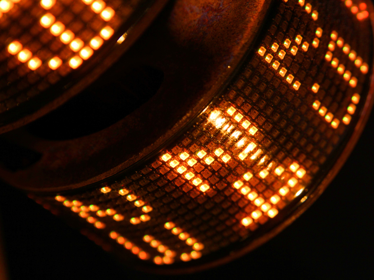 Crydal Scroll Clock，Crystal Rolling Clock，Arts and Crafts，Tabletop decoration，