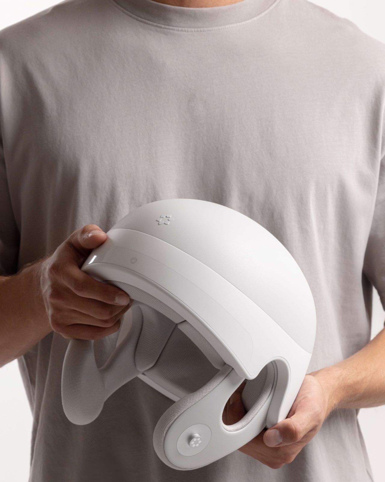 Luminate Lily，Chemotherapy Alopecia，Medical equipment，Cooling system，Phototherapy helmet，