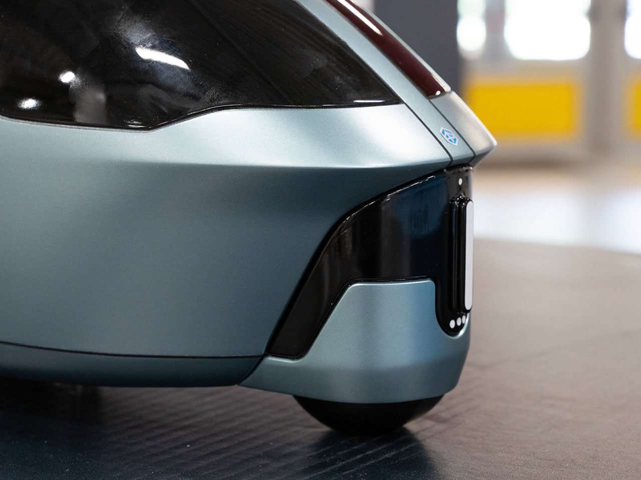 Electric tricycle，MOVA，Compact and flexible，Automatic driving，city distribution，