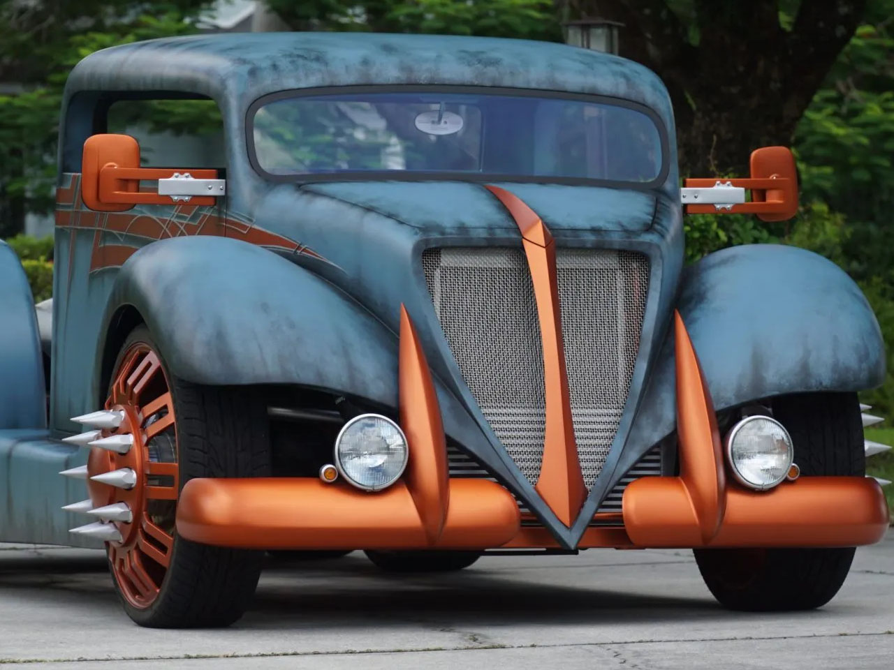 Retrofit version，six-wheel truck，Mad Max，Diesel power，