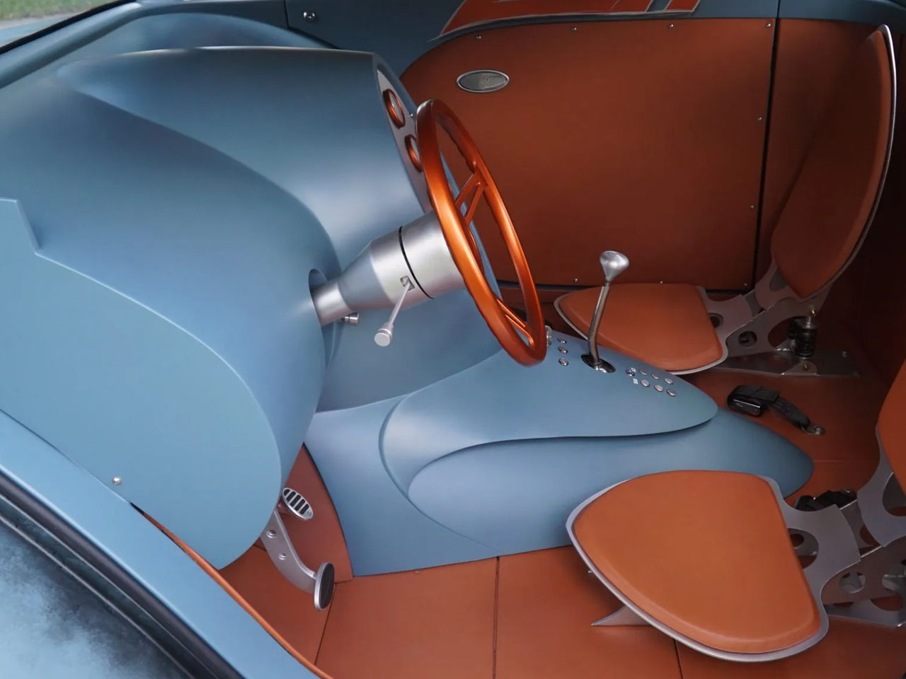 Retrofit version，six-wheel truck，Mad Max，Diesel power，