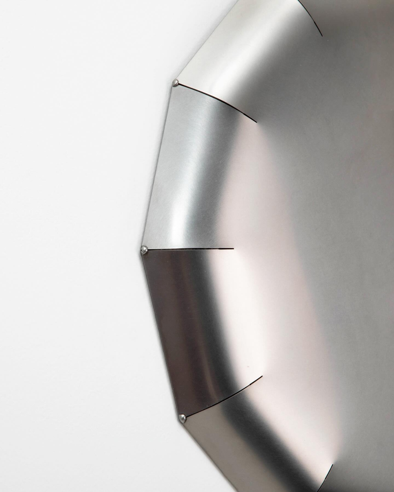 Edition 003，Stainless steel process，Functional Art，Clock design，Daniel Schofield，