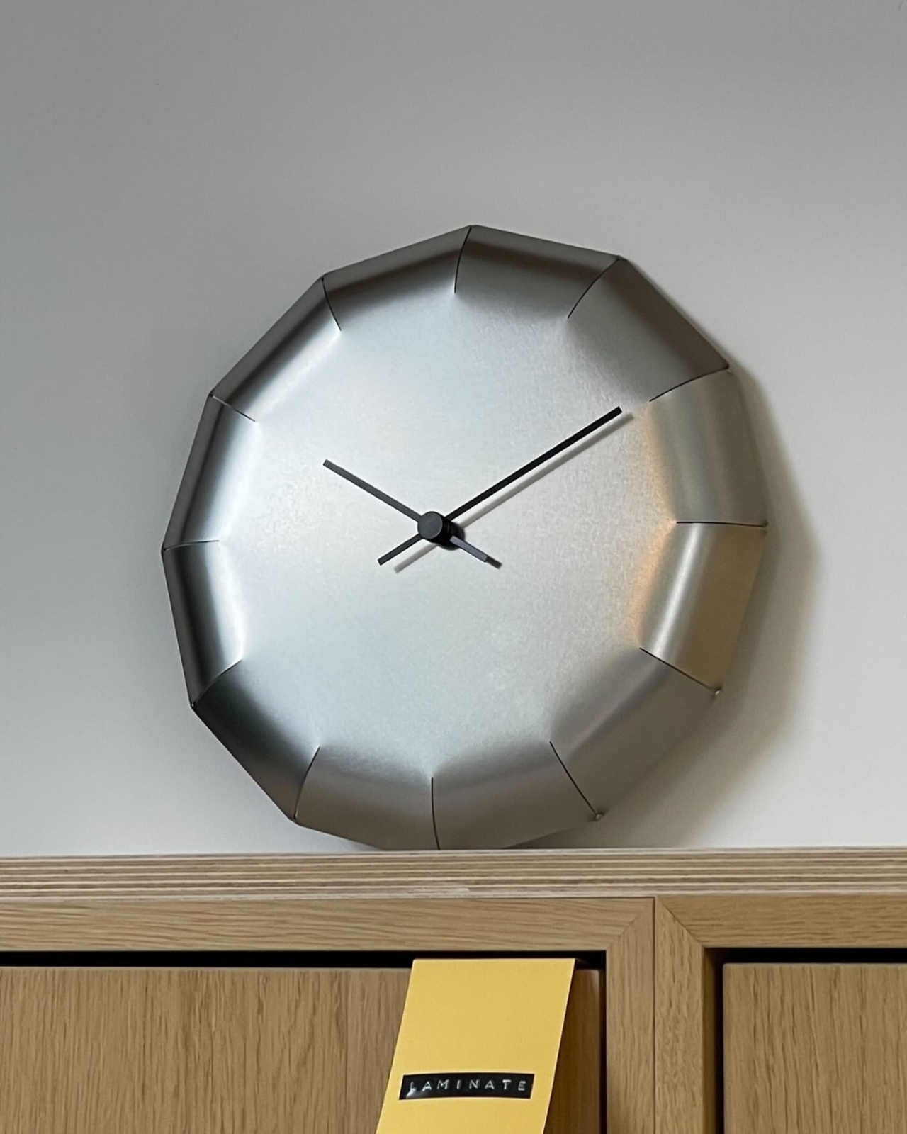 Edition 003，Stainless steel process，Functional Art，Clock design，Daniel Schofield，