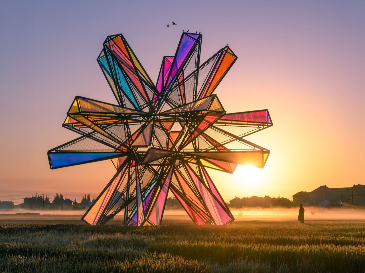 Public art ，Geometric design，Dichroic glass，Pop Star，Viewing platform，