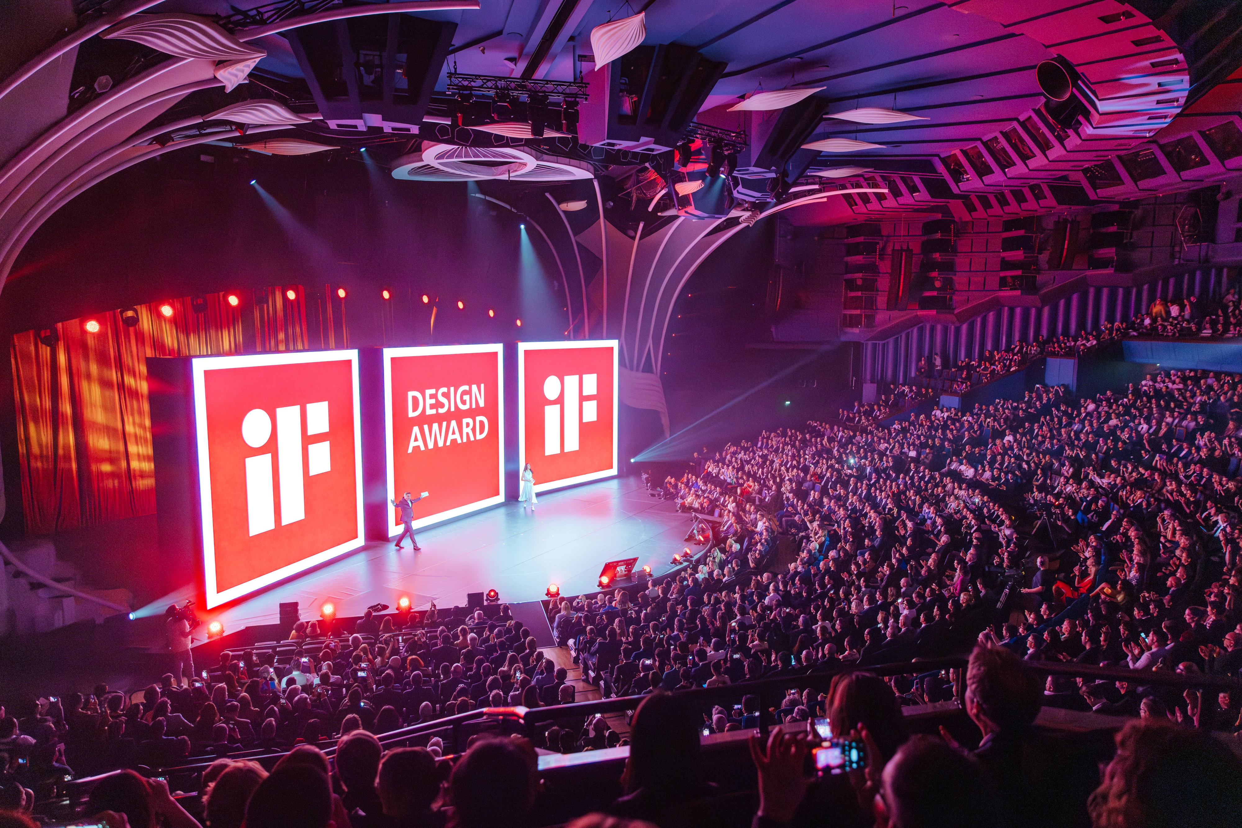 New energy vehicle charging pile, charging pile, wireless induction charging pile，