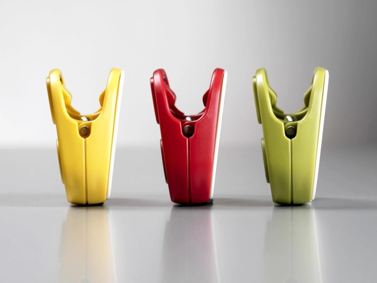 Kitchen storage，Sealing clip，magnetic attraction design，erasable label，Food preservation，