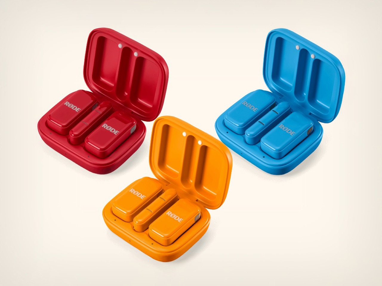 wireless microphone ，vlog equipment，Fashion Technology，Portable recording，Wear matching pieces，