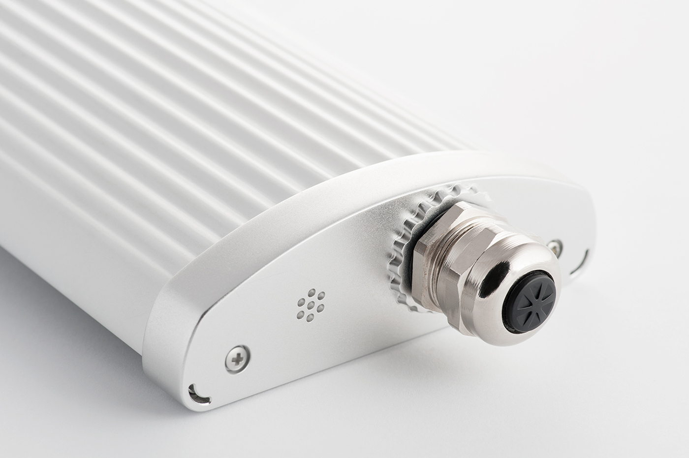 Aluminium，Integrated antenna，outdoors，Reprint，