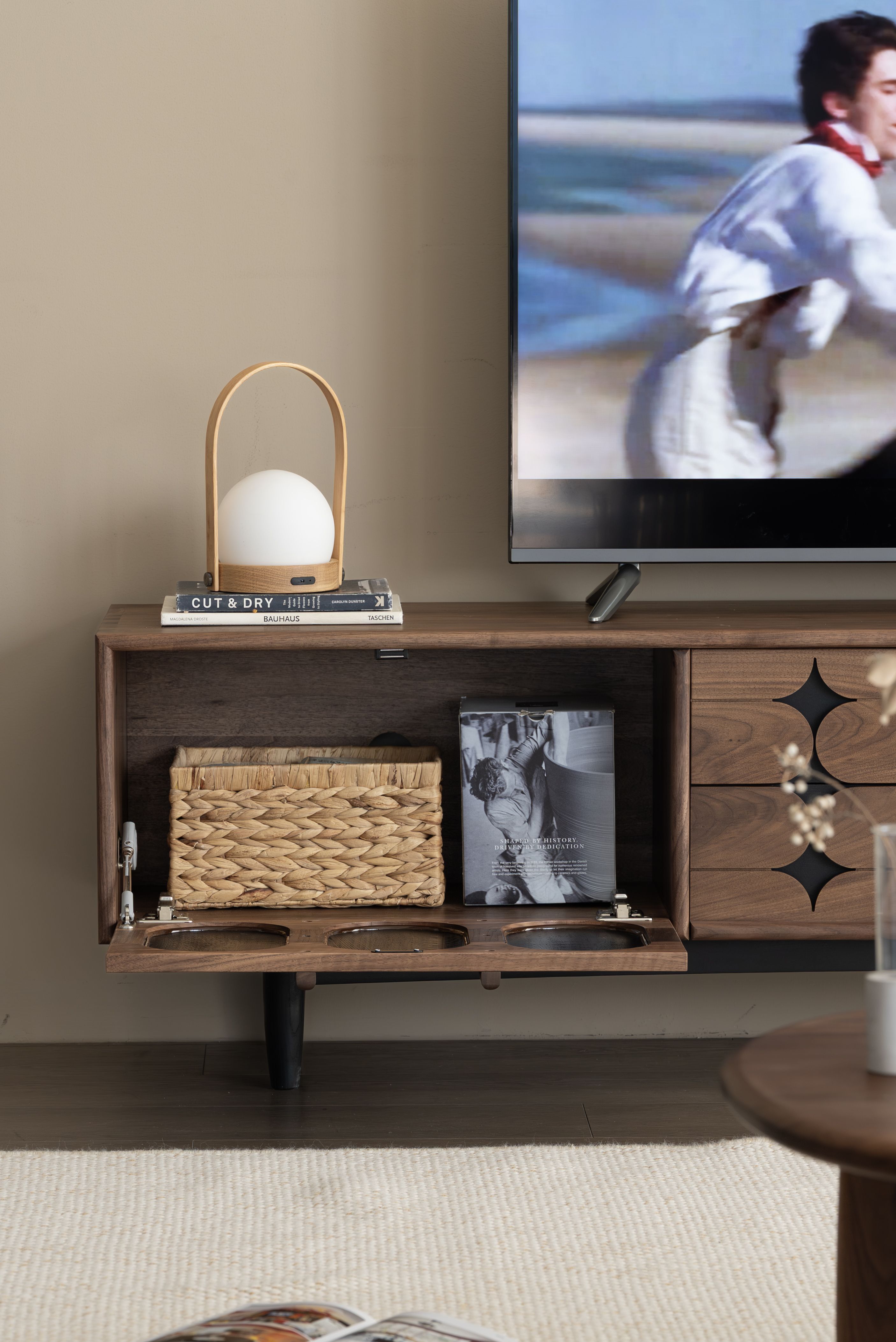 TV cabinet design，furniture design ，Residential Furniture，Solid wood furniture，Black walnut furniture，Original design，