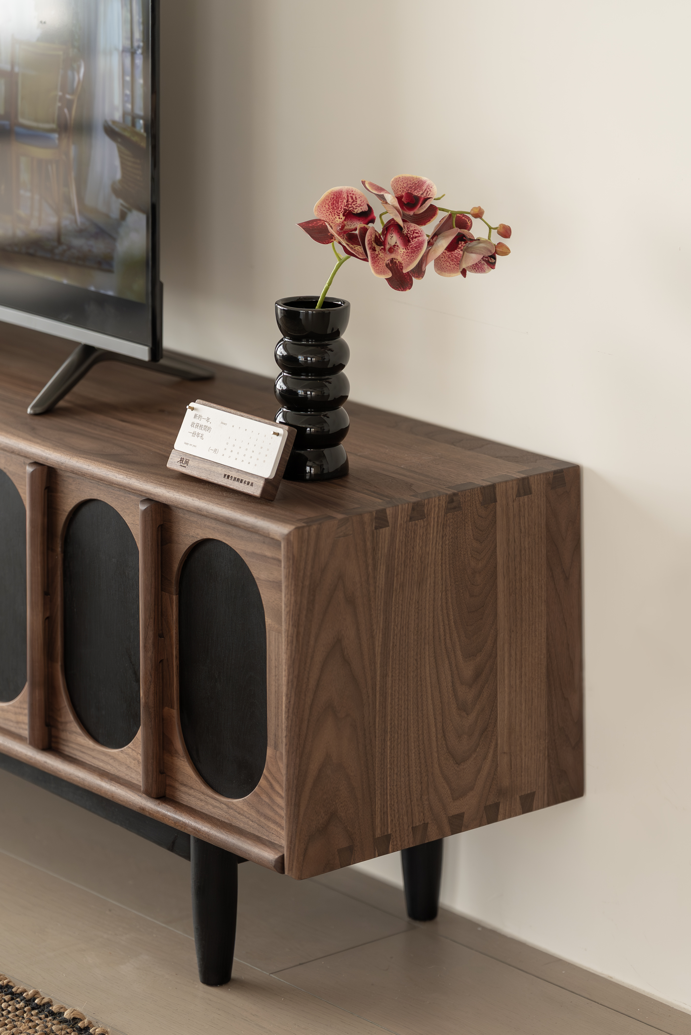 TV cabinet design，furniture design ，Residential Furniture，Solid wood furniture，Black walnut furniture，Original design，