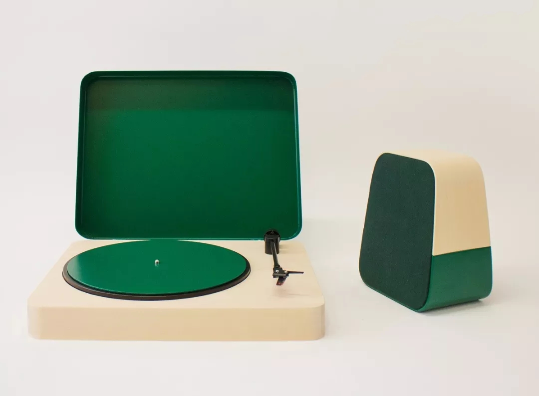 Carwyn，Royal，Dominik Krug，equipment，Liese Dewulf，