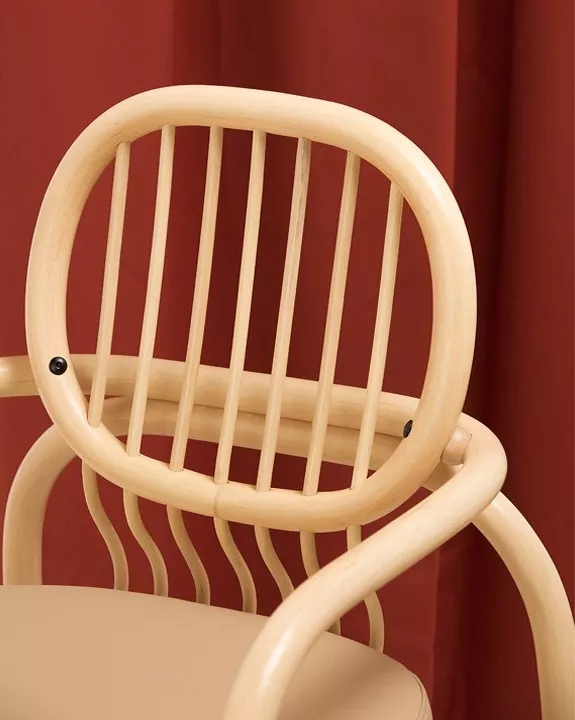 Carwyn，Royal，Dominik Krug，equipment，Liese Dewulf，