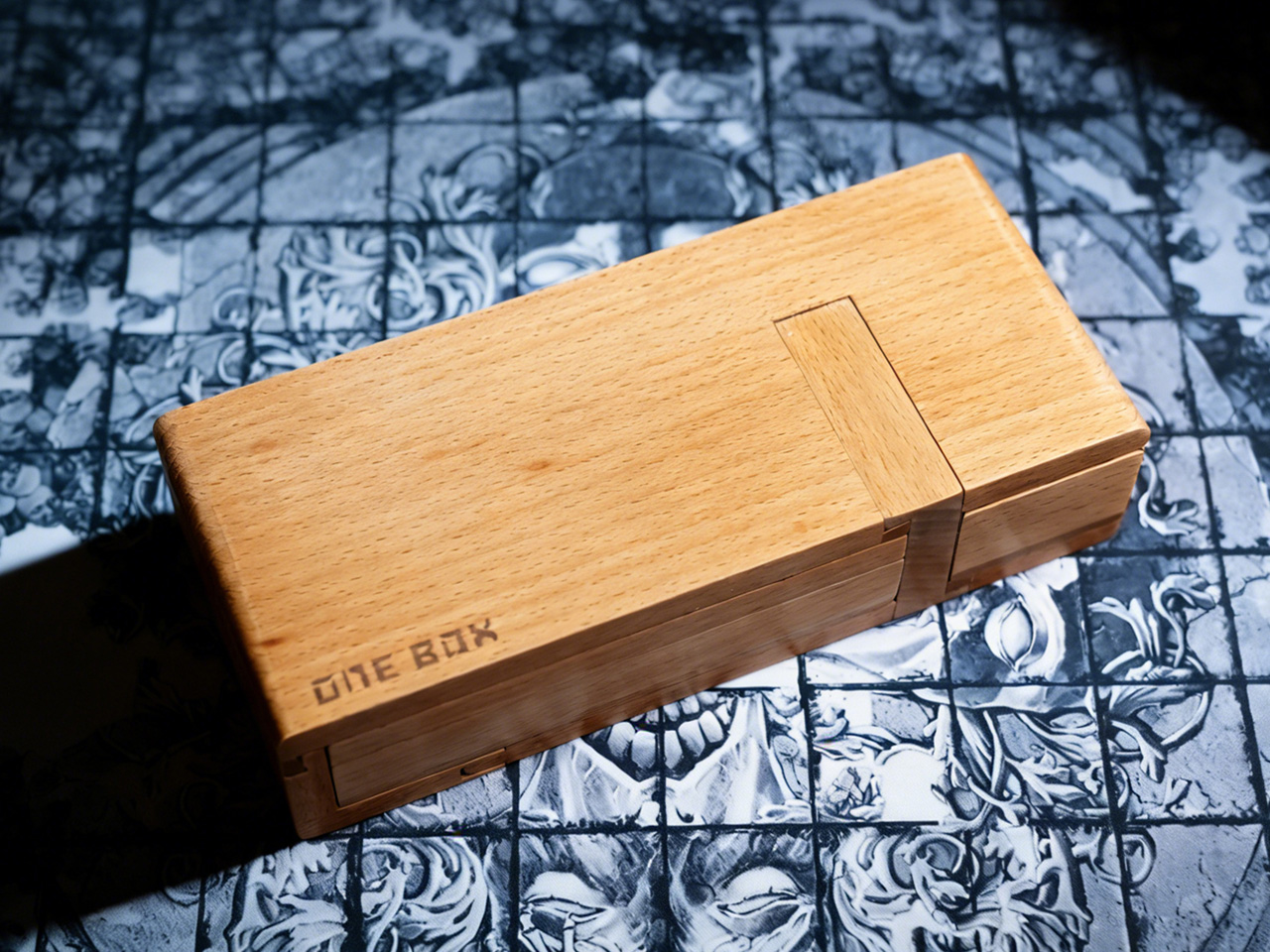 ONE BOX 4.0，Board game storage，Solid wood storage box，Dice board，Card rack，