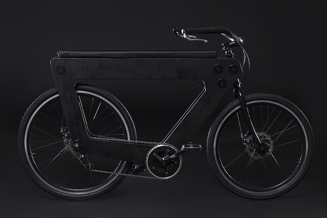 REVO，黑色，自行车，