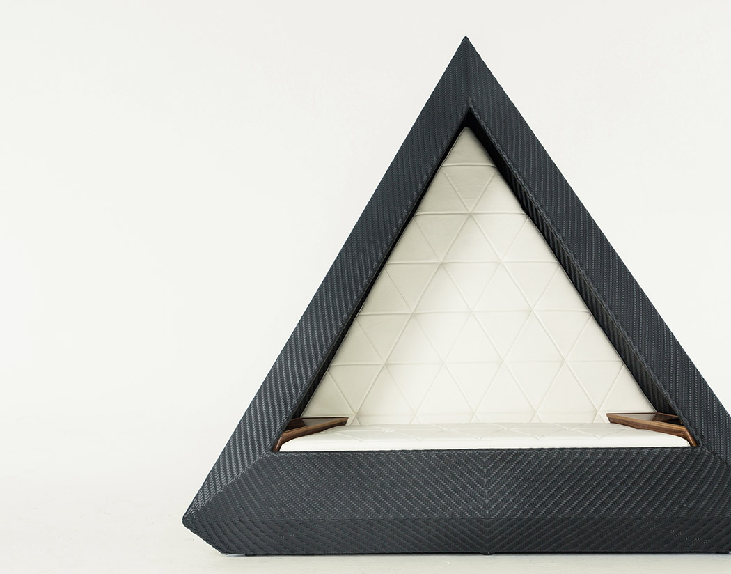 Pyramid type，black，deck chair，