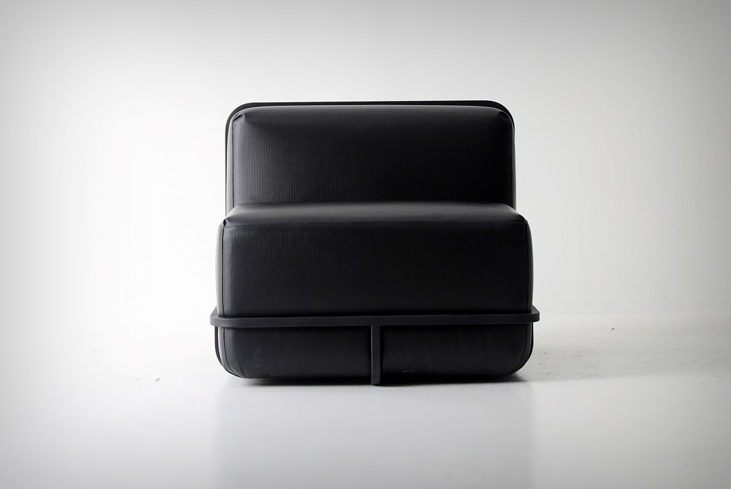 sofa，black，comfortable，