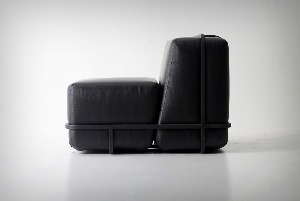 sofa，black，comfortable，