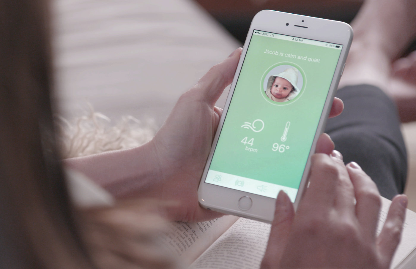 baby，intelligence，monitor ，Take me，