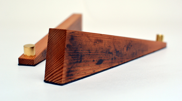 brass，notebook，Bracket，dissipate heat，Log，wood，