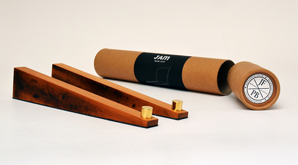 brass，notebook，Bracket，dissipate heat，Log，wood，